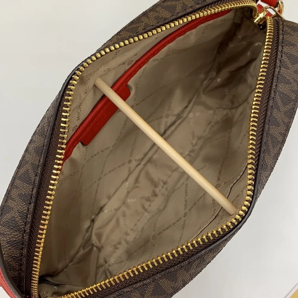 MICHAEL KORS
Jet Set Large Logo Crossbody Bag FLAME/BROWN MULTI NWT - Picture 9 of 16